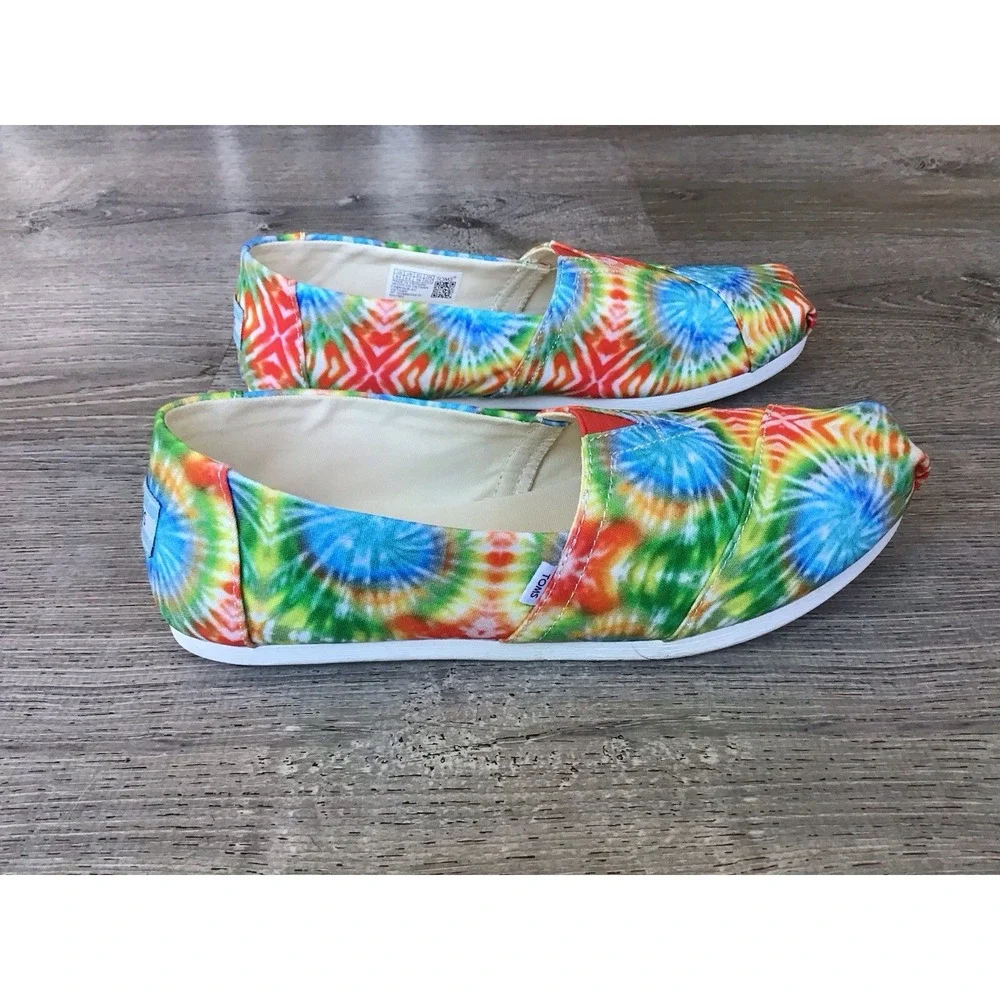 Toms Classic Alpargatas Womens Size 8.5 Slip on CANVAS Shoes Flats Tie Dye